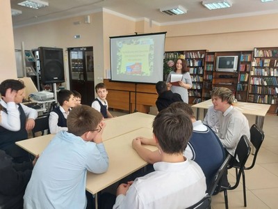 «Армейское построение для праздничного настроения»