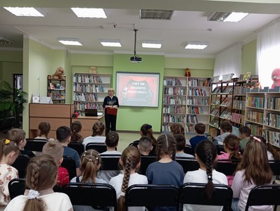 «Нет ли лишнего билетика?»